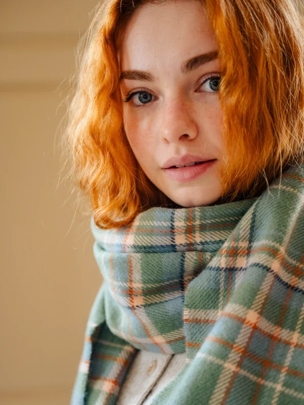 Highlands at Dawn Tartan Shawl - Image 4