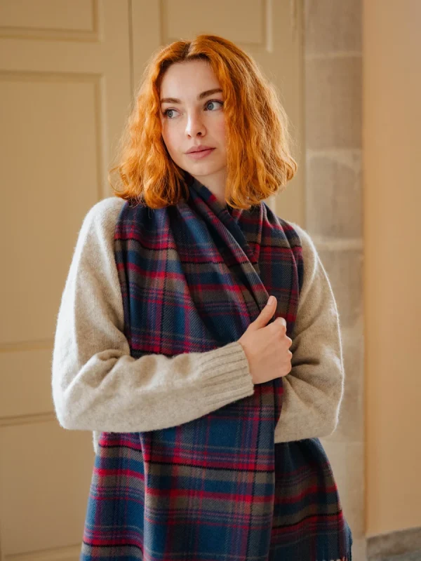 Highlands at Dusk Tartan Shawl - Image 3
