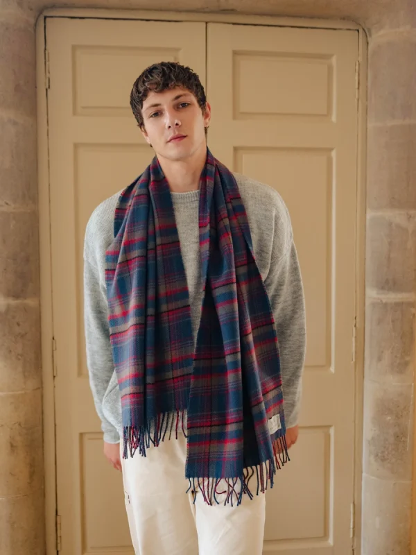 Highlands at Dusk Tartan Shawl - Image 6