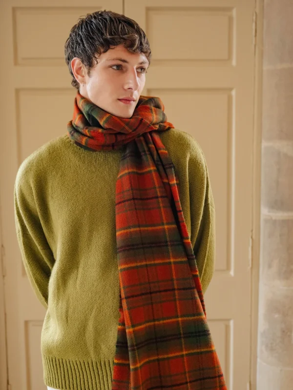 Autumn Woodland Walk Tartan Shawl - Image 6