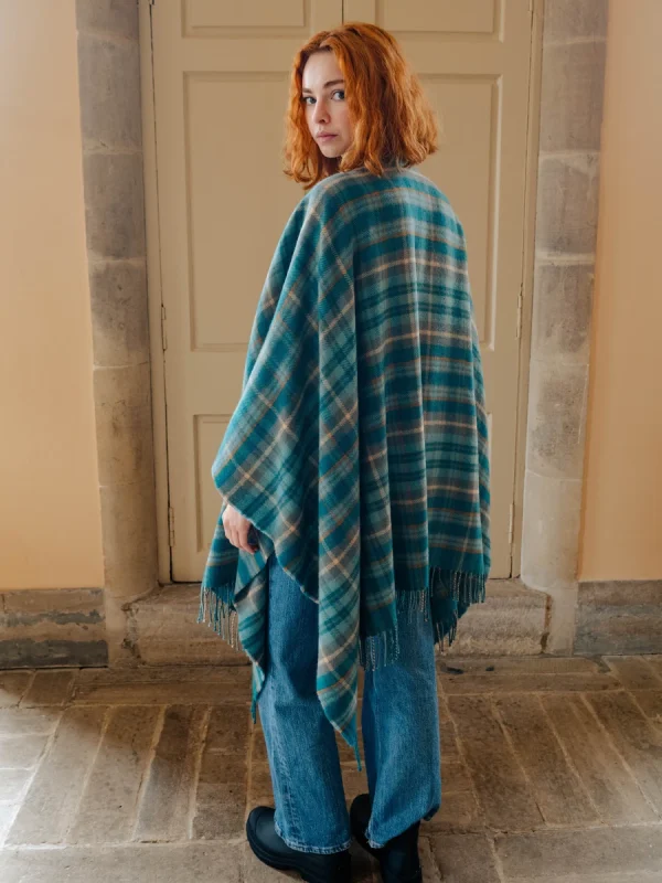 West Coast Waters Tartan Serape - Image 3
