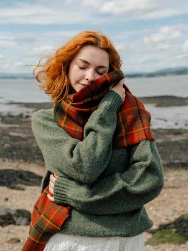 Autumn Woodland Walk Tartan Shawl - Image 8