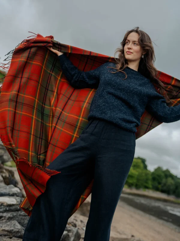 Autumn Woodland Walk Tartan Throw - Image 4