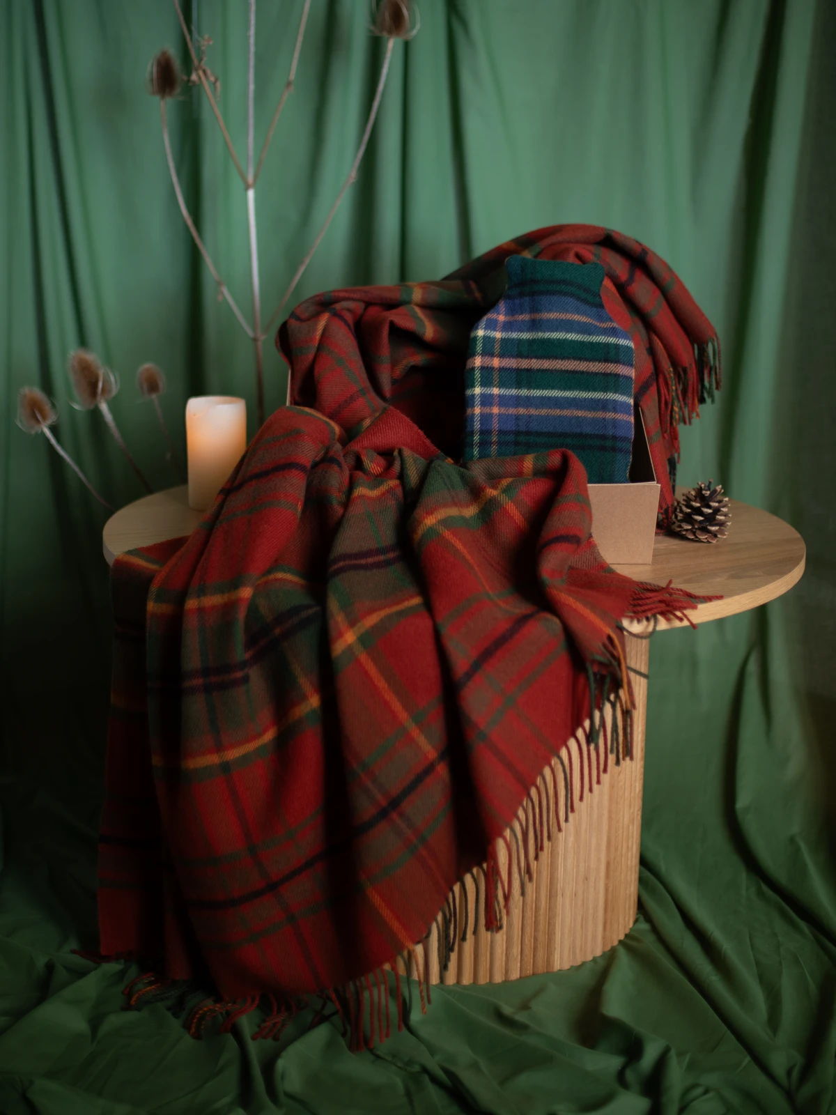 Tartan Throw & Hot Water Bottle Gift Box - Image 6