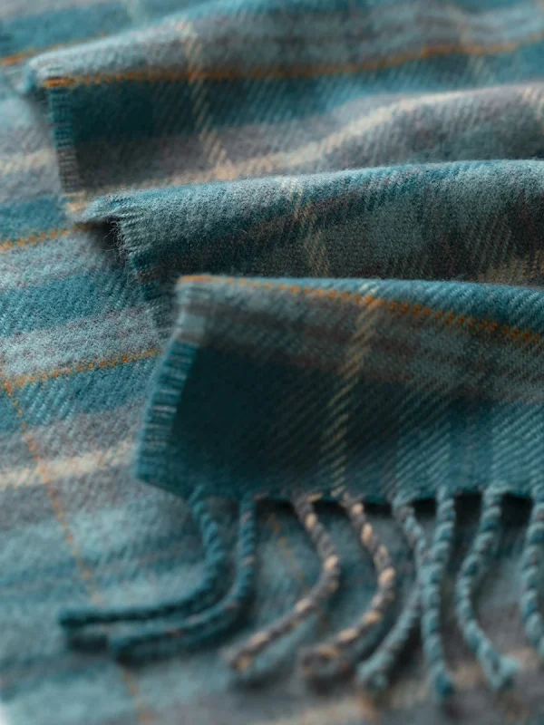 West Coast Waters Tartan Scarf - Image 9