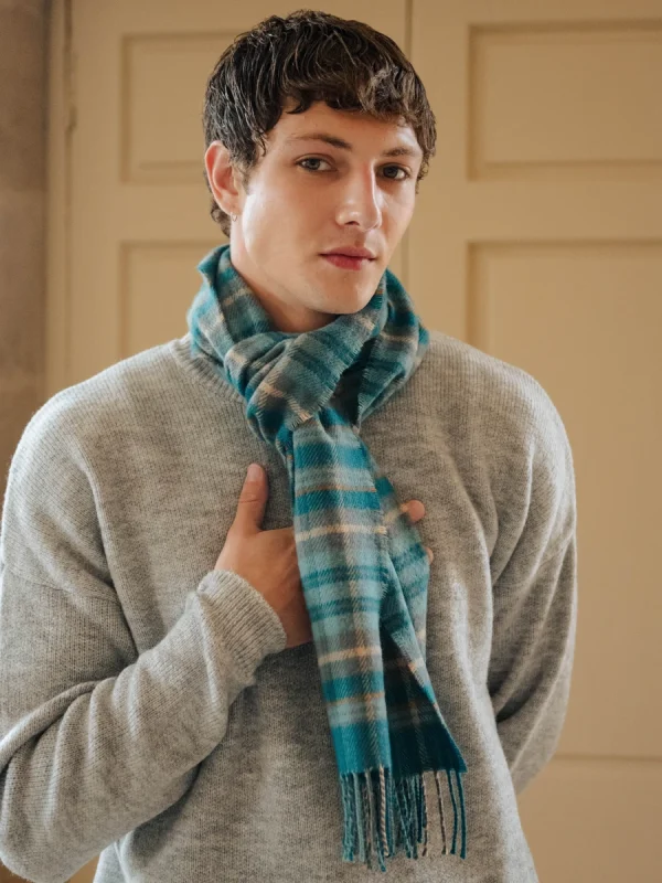 West Coast Waters Tartan Scarf - Image 5