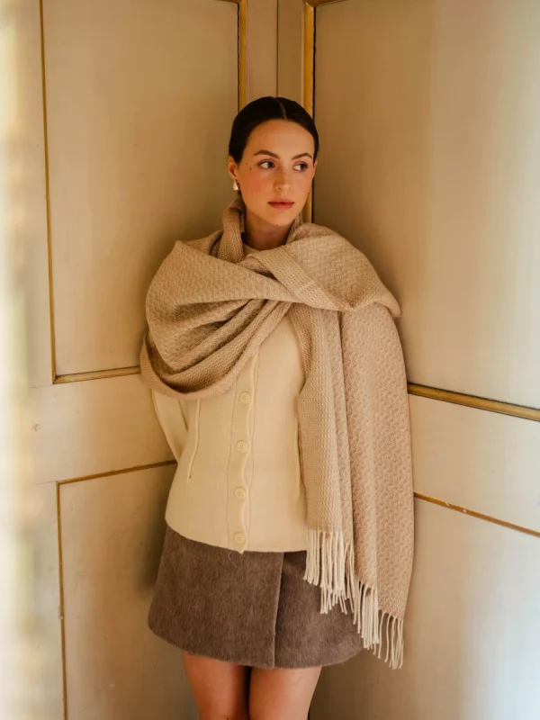 Caramel Rippling Barley Blanket Scarf