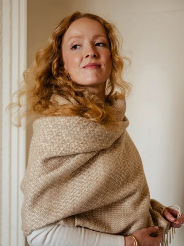 Caramel Rippling Barley Blanket Scarf - Image 13