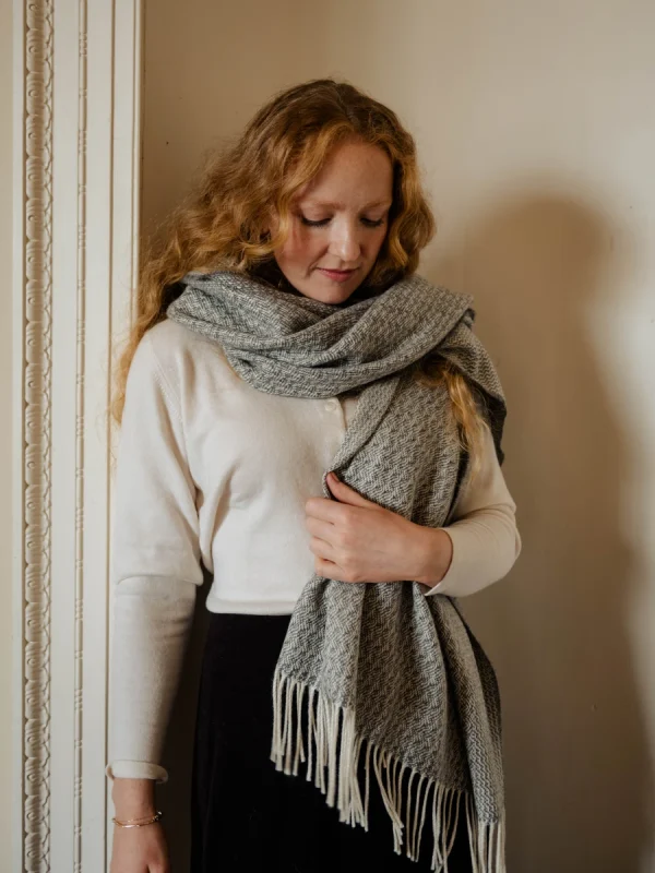 Grey Rippling Barley Blanket Scarf - Image 3