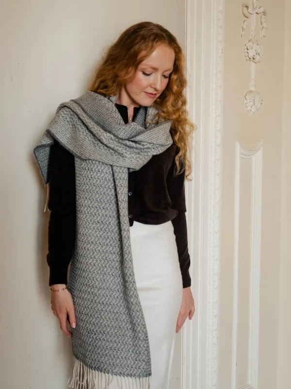 Grey Rippling Barley Wide Scarf - Image 4