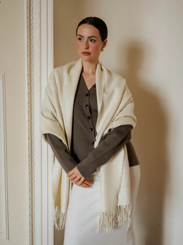 White Harvest Grain Blanket Scarf - Image 9