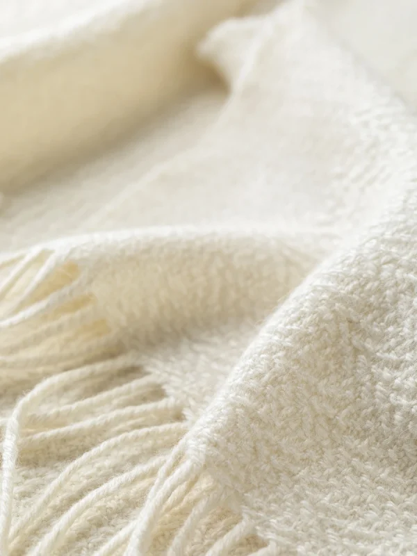 White Rippling Barley Wide Scarf - Image 14